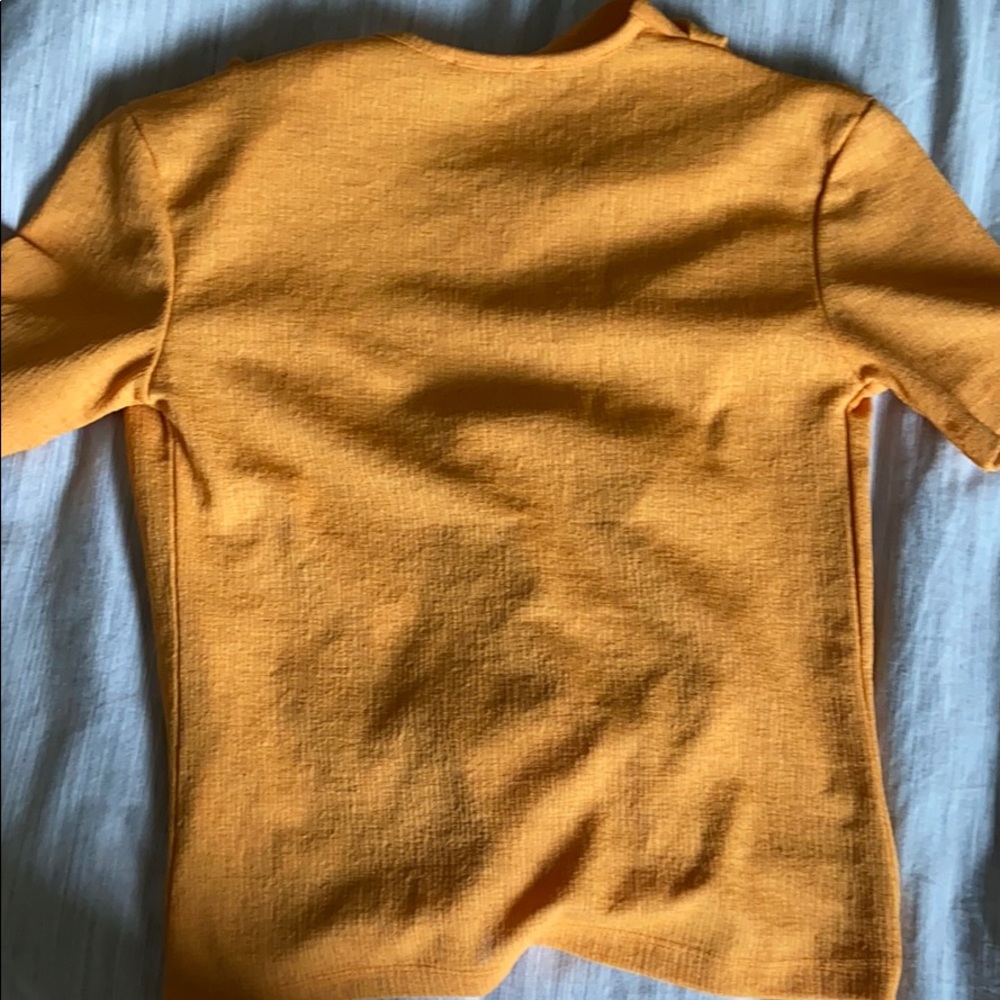Top - Picture 2 of 2